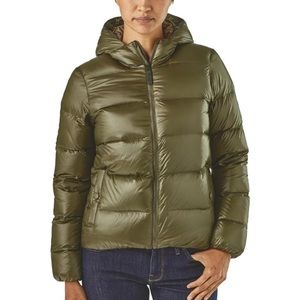 Patagonia Raven Rocks Down Hoody - Fatigue Green